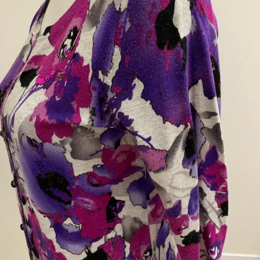 Cardigan - Picture 6 of 8